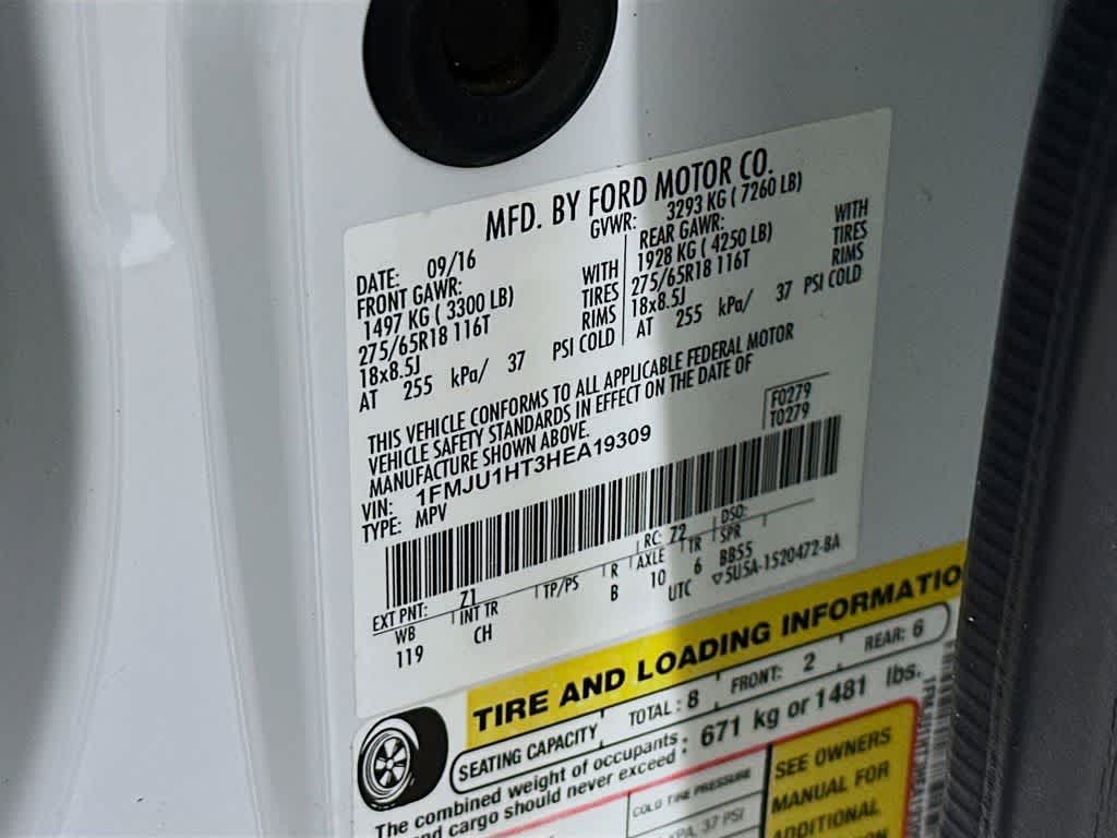 Ford Expedition XLT 2017