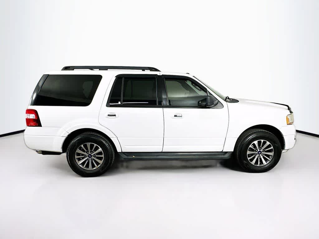 Ford Expedition XLT 2017