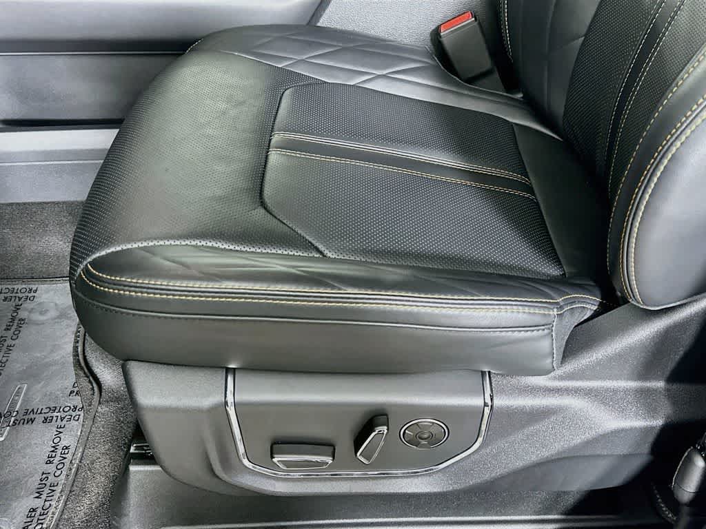 Ford Expedition Platinum 2024