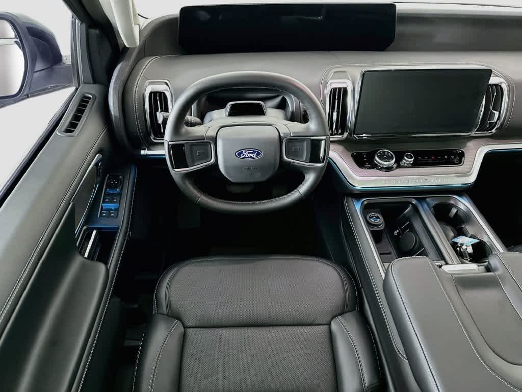 Ford Expedition Platinum 2027