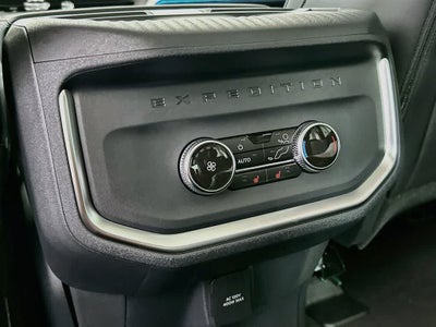 Ford Expedition Platinum 2027