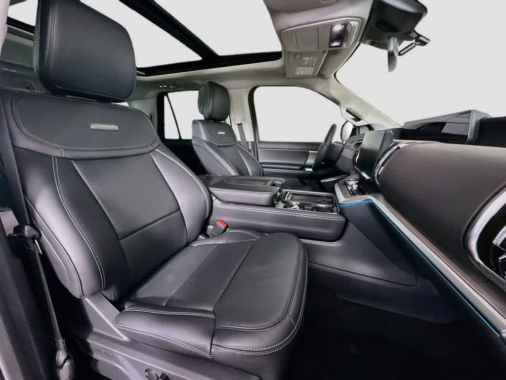 Ford Expedition Platinum 2027
