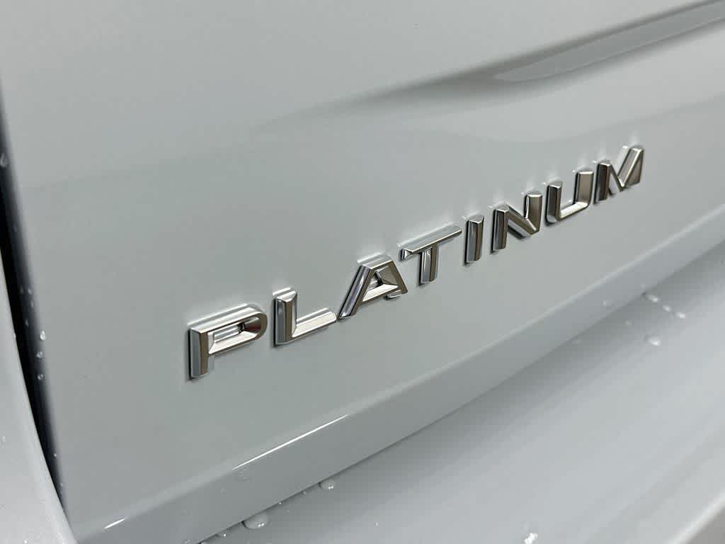 Ford Expedition Platinum 2027
