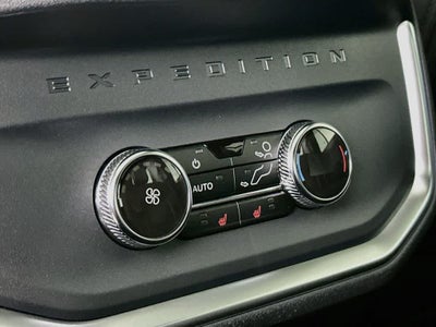 Ford Expedition Platinum 2027