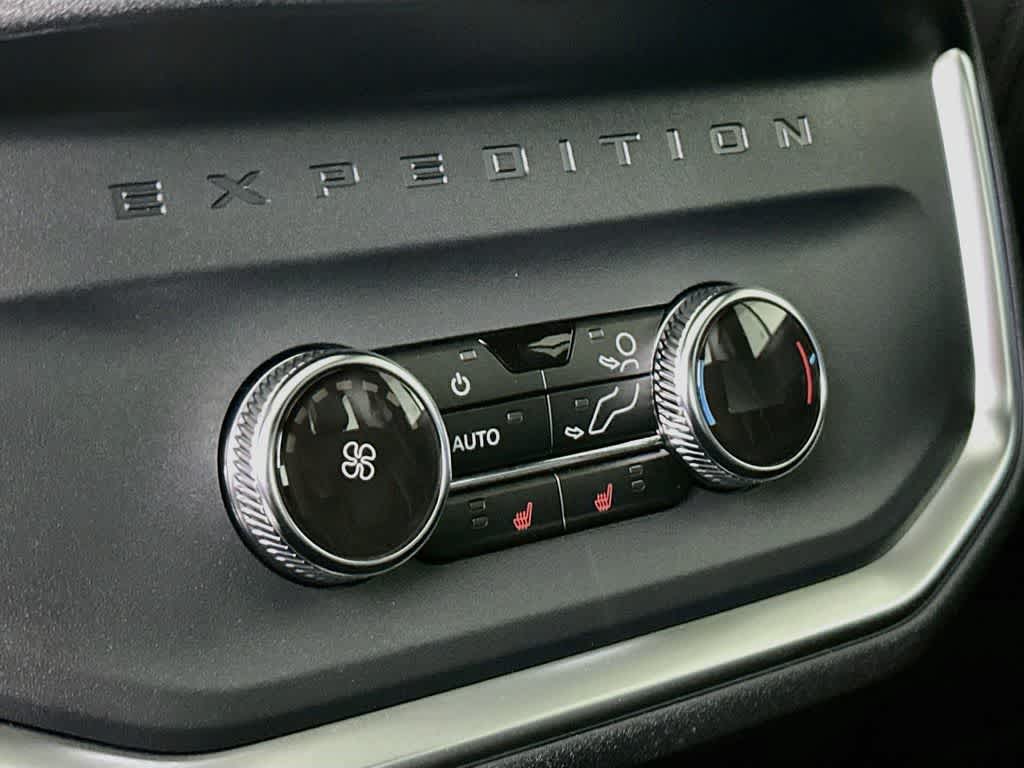 Ford Expedition Platinum 2027