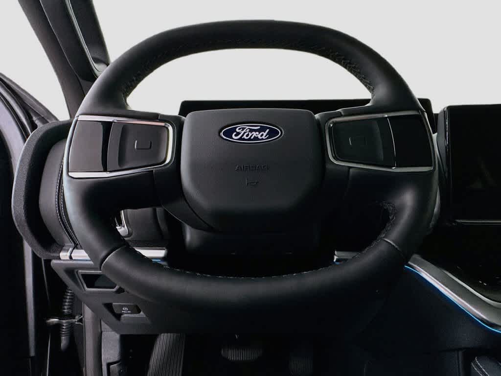 Ford Expedition Platinum 2027