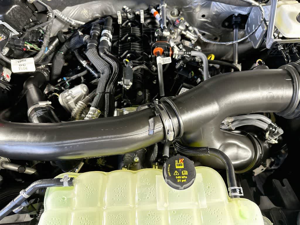 Ford Expedition Platinum 2027