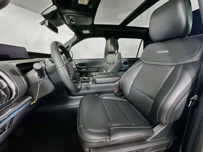 Ford Expedition Platinum 2027