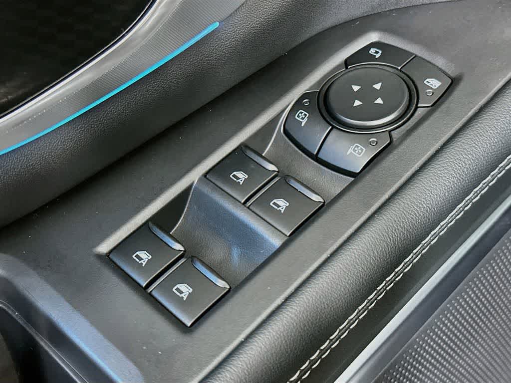 Ford Expedition Platinum 2027