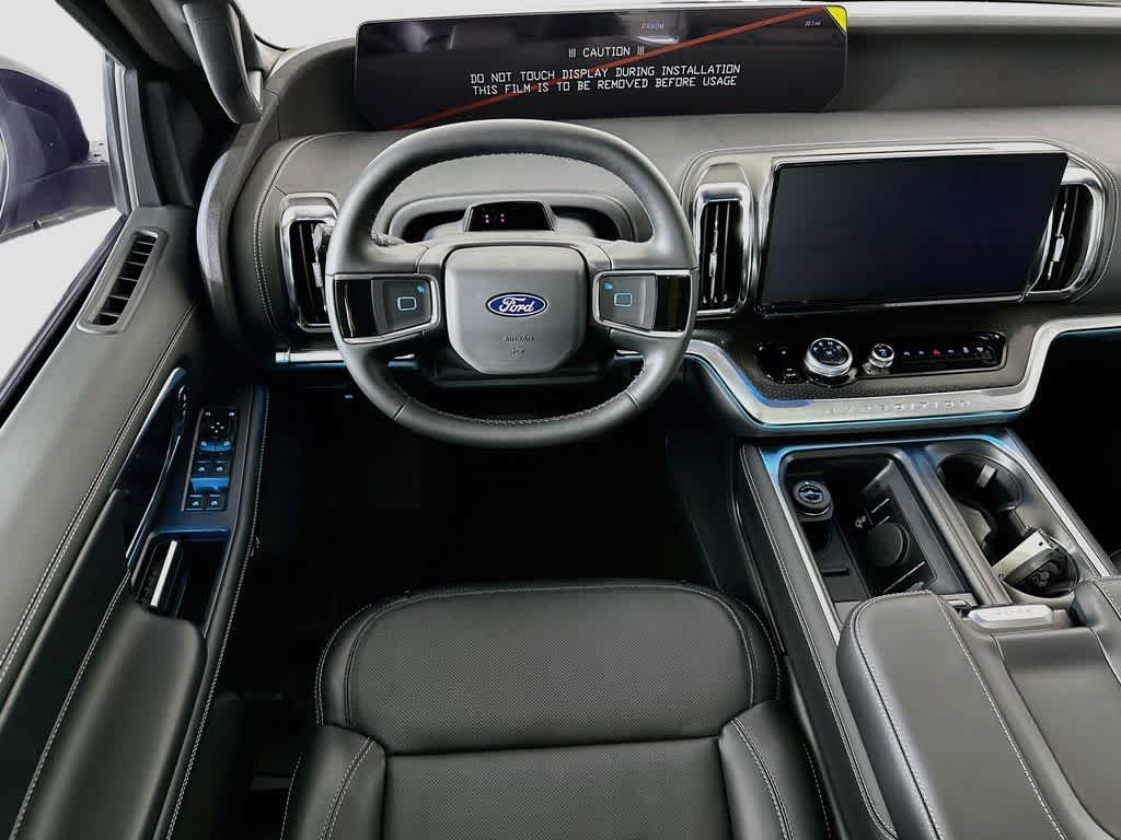Ford Expedition Platinum 2027