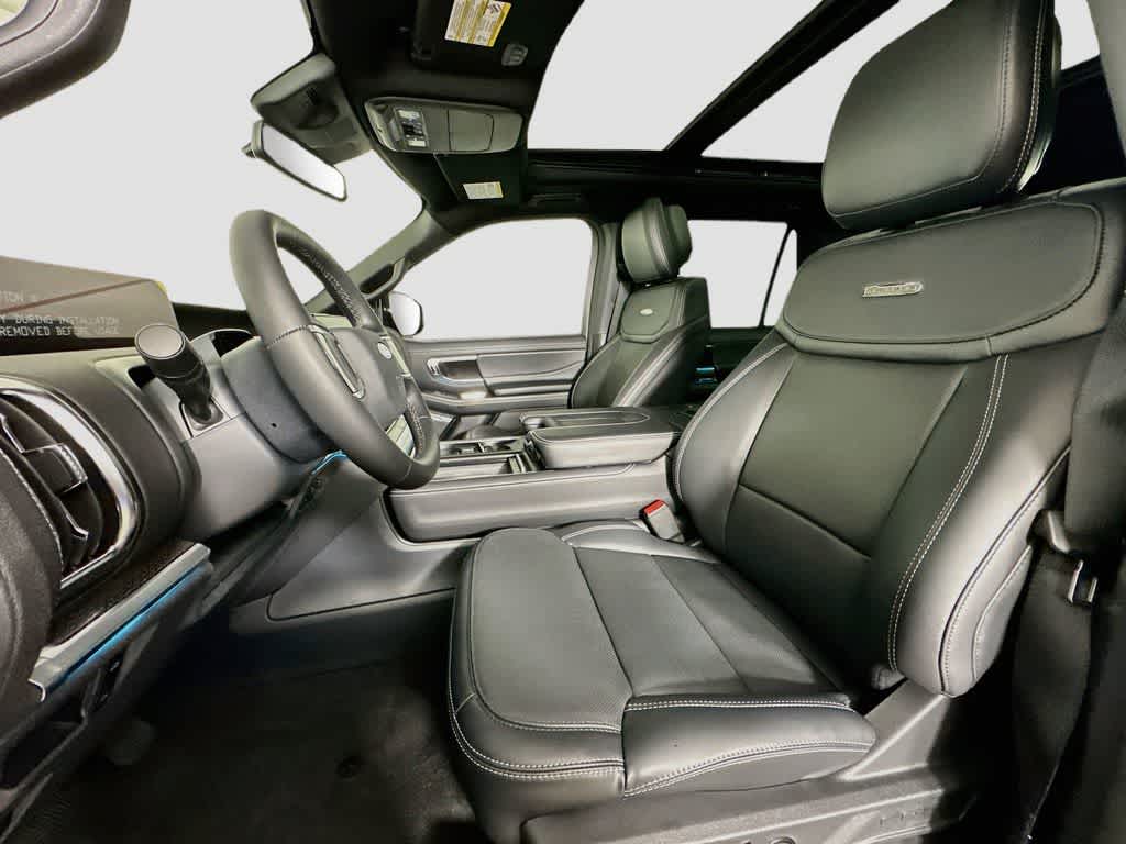 Ford Expedition Platinum 2027