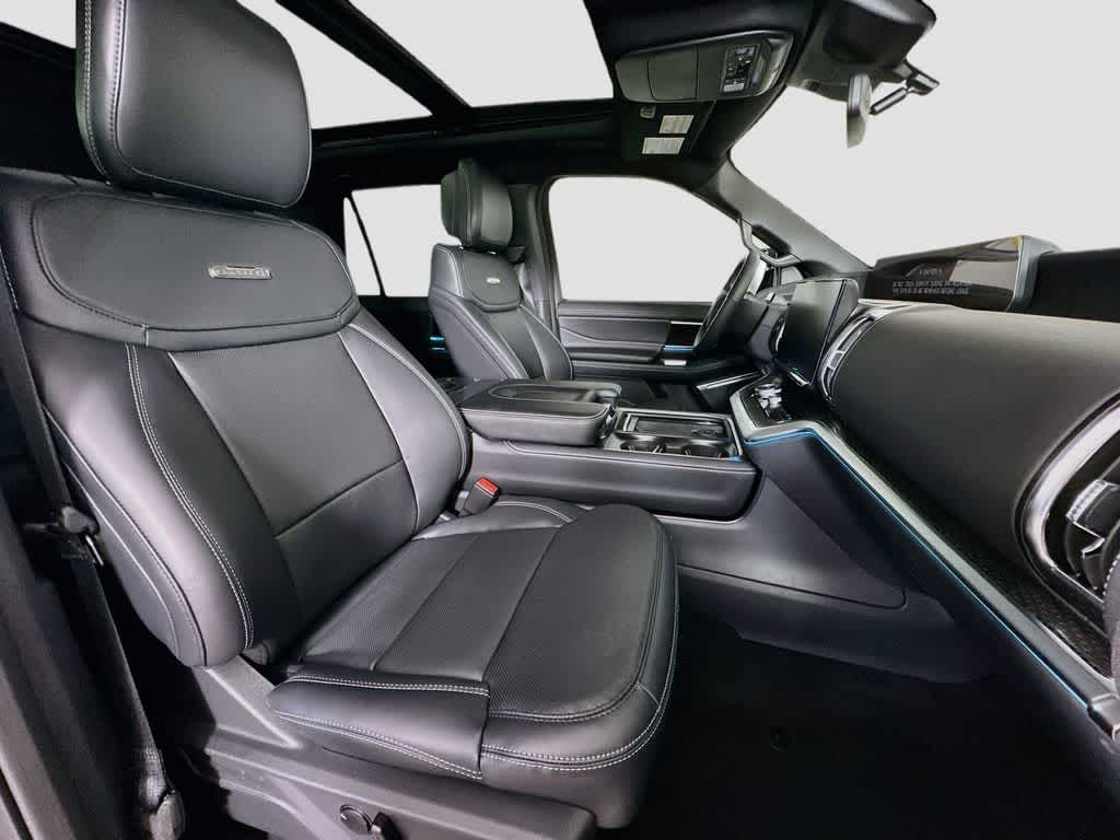 Ford Expedition Platinum 2027