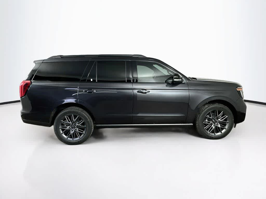 Ford Expedition Platinum 2027