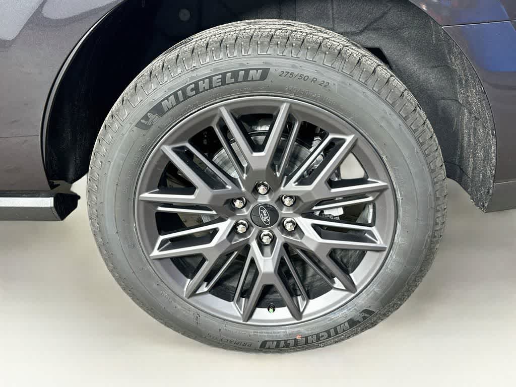 Ford Expedition Platinum 2027