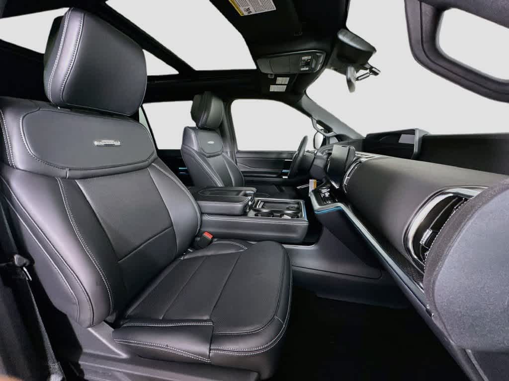 Ford Expedition Platinum 2027
