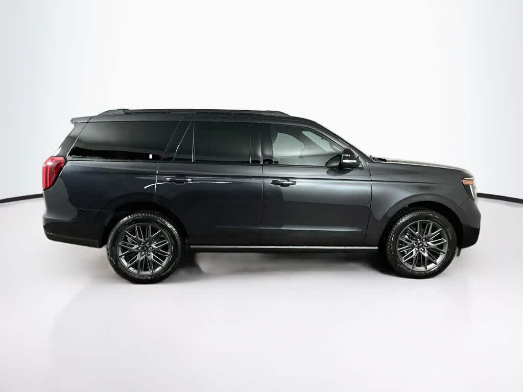 Ford Expedition Platinum 2027