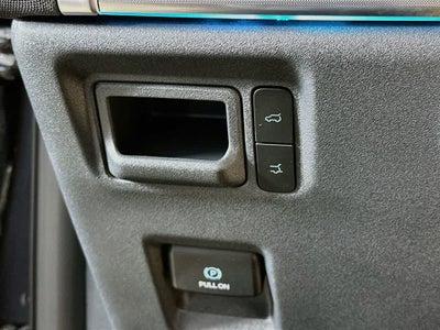 Ford Expedition Platinum 2027