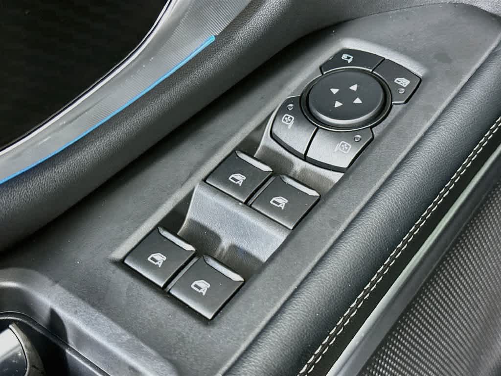 Ford Expedition Platinum 2027