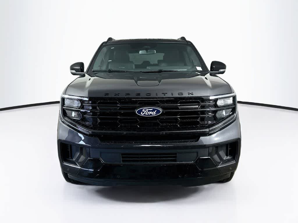 Ford Expedition Platinum 2027