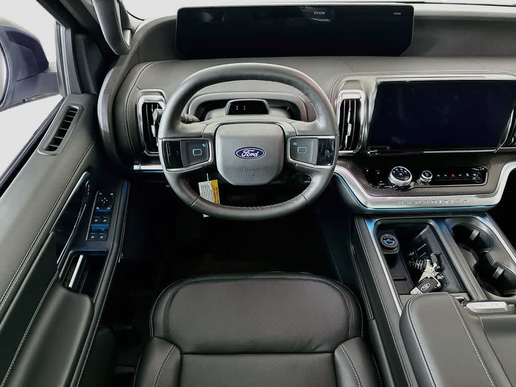 Ford Expedition Platinum 2027