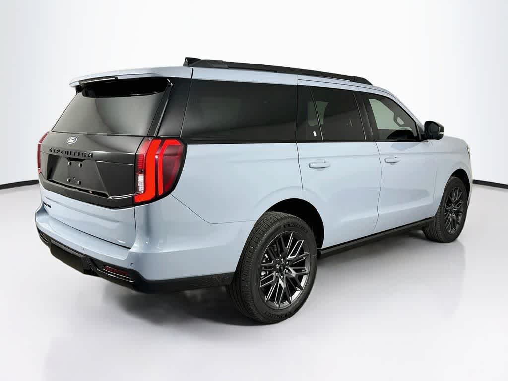 Ford Expedition Platinum 2027