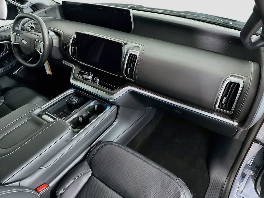 Ford Expedition Platinum 2027