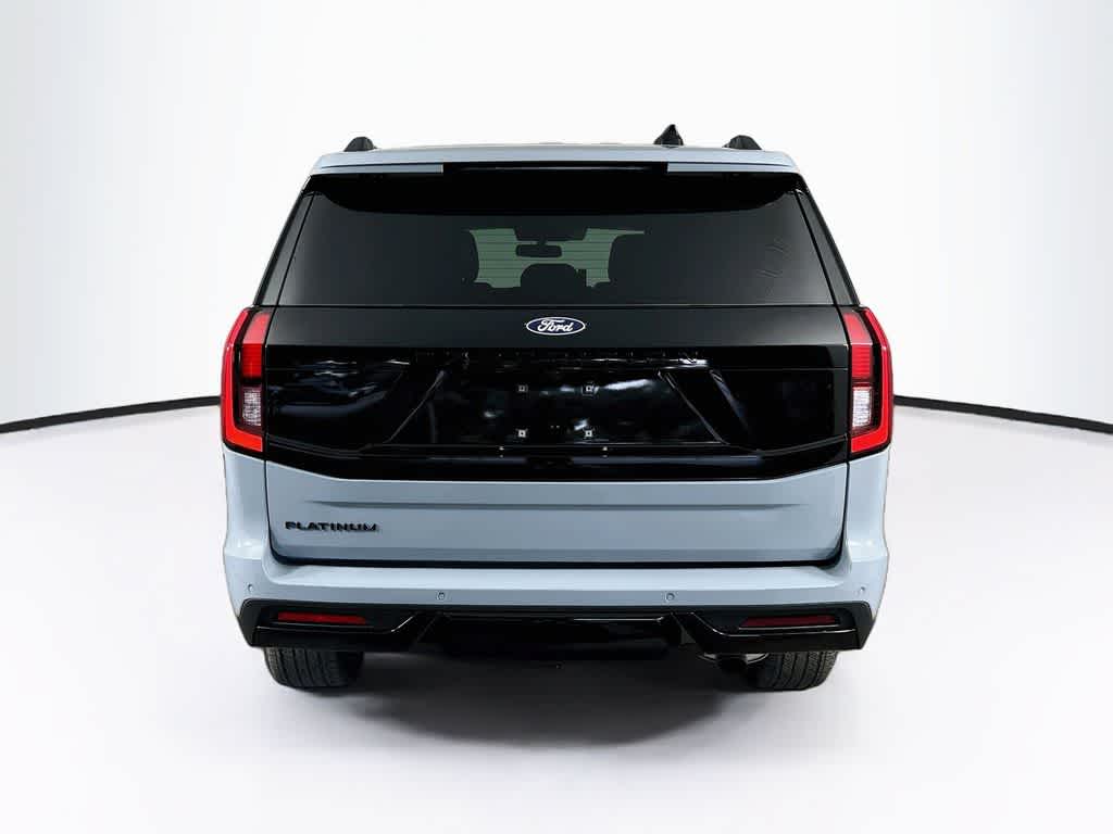 Ford Expedition Platinum 2027