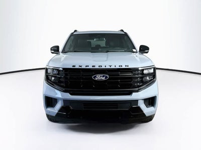 Ford Expedition Platinum 2027