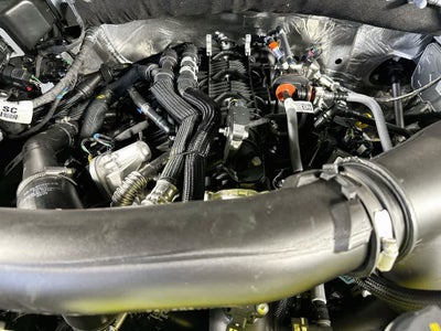 Ford Expedition Platinum 2027