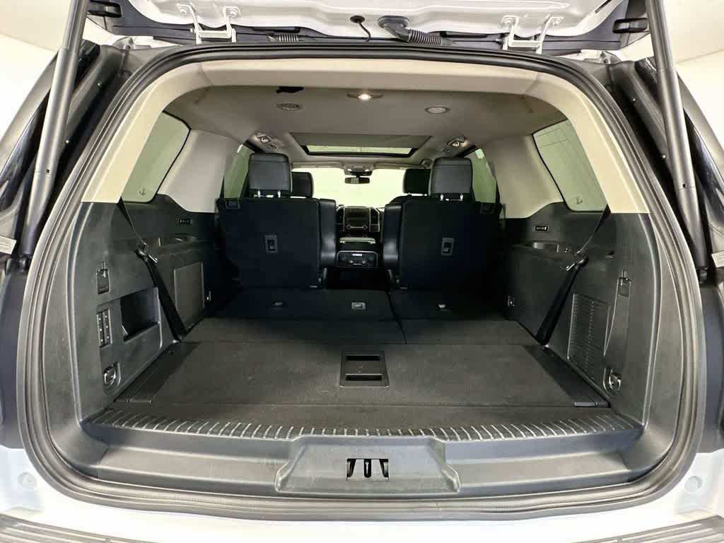 Ford Expedition Platinum 2021
