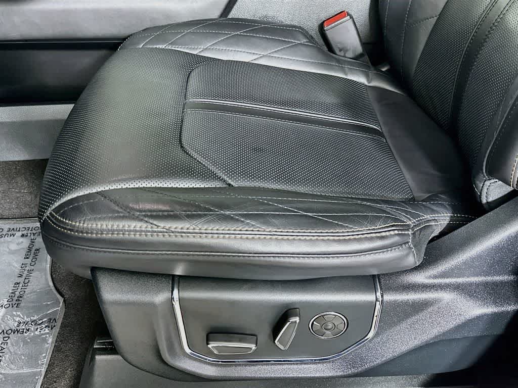 Ford Expedition Platinum 2021