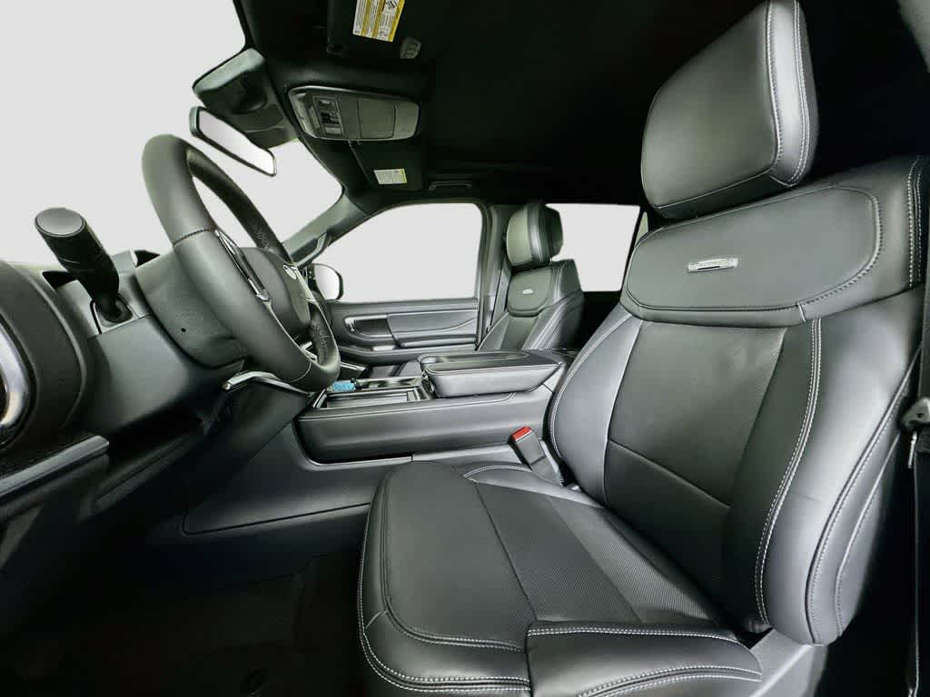Ford Expedition Platinum 2027