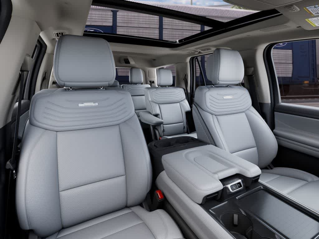 Ford Expedition Platinum 2027