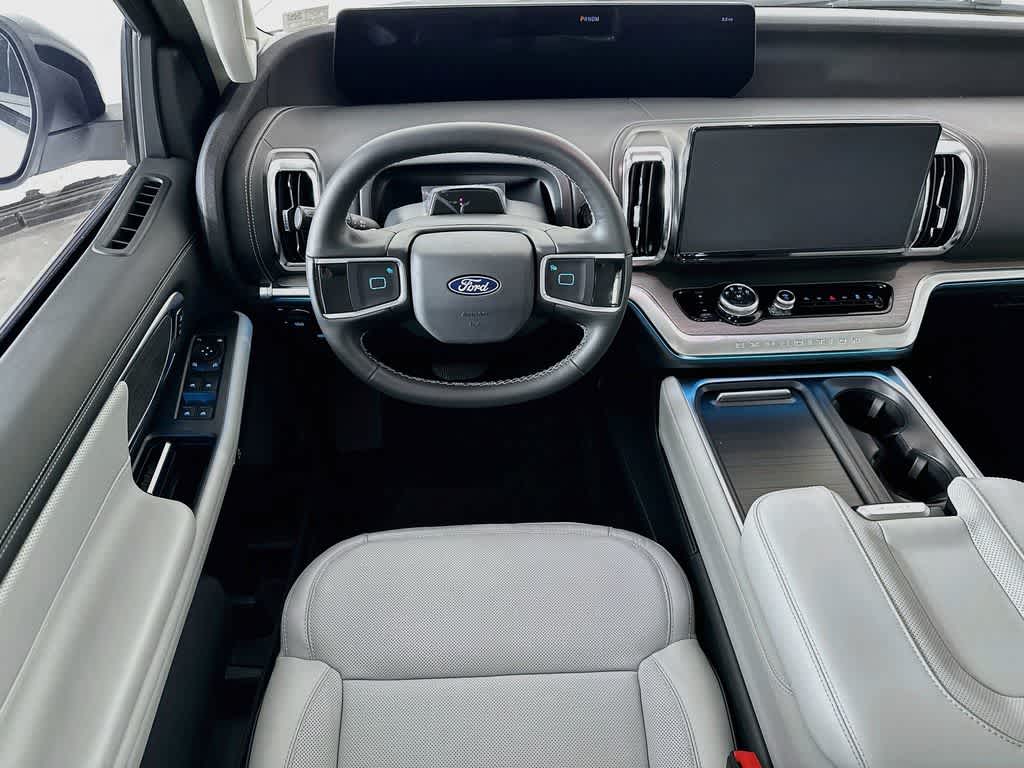 Ford Expedition Platinum 2027
