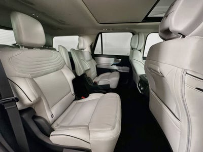Ford Expedition Platinum 2027