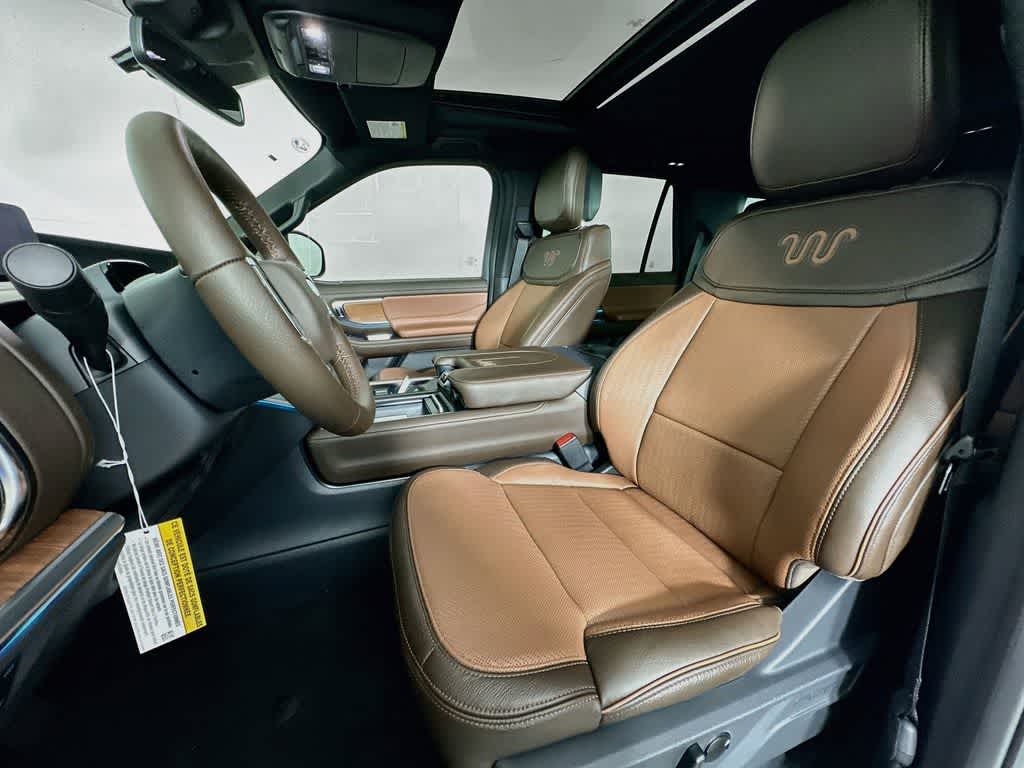 Ford Expedition King Ranch 2027