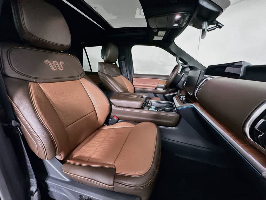 Ford Expedition King Ranch 2027