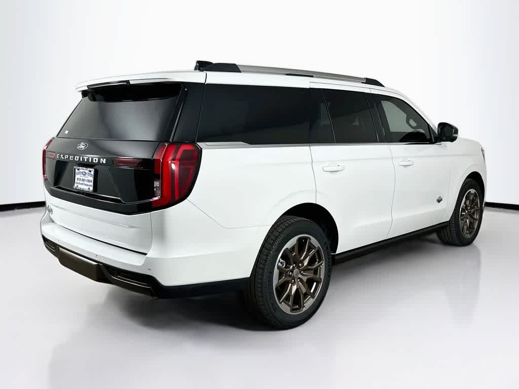 Ford Expedition King Ranch 2027
