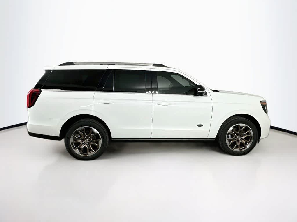 Ford Expedition King Ranch 2027