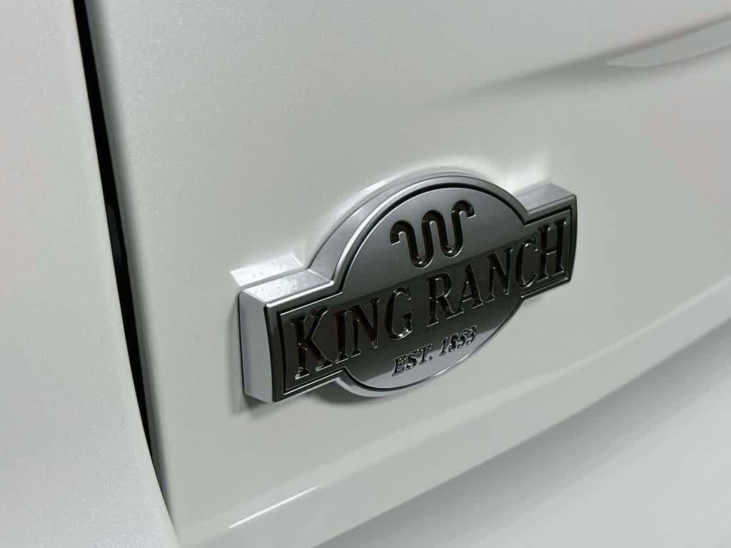 Ford Expedition King Ranch 2027