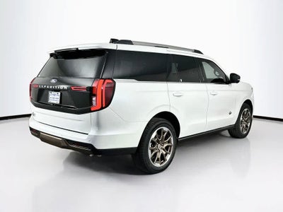 Ford Expedition King Ranch 2027