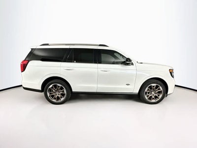Ford Expedition King Ranch 2027