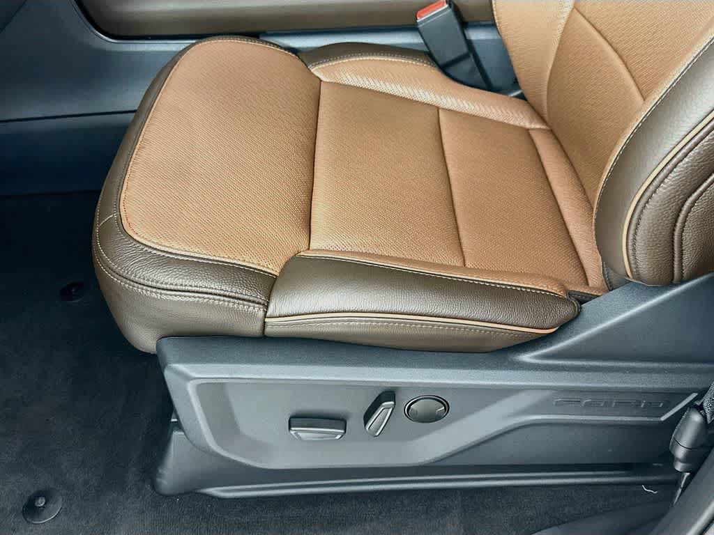 Ford Expedition King Ranch 2027
