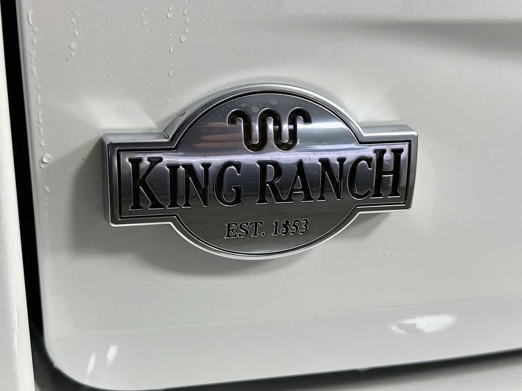 Ford Expedition King Ranch 2027