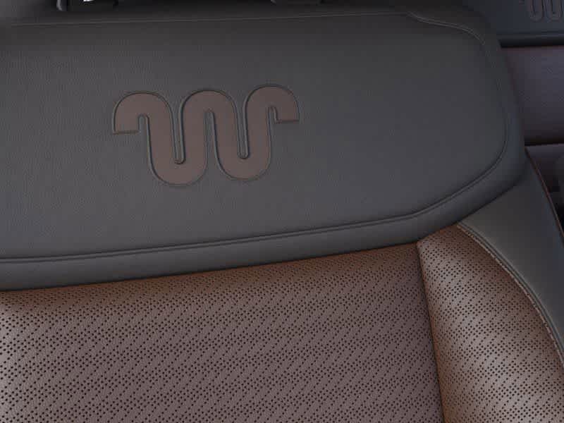 Ford Expedition King Ranch 2026