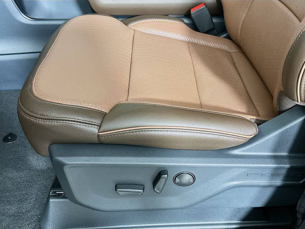 Ford Expedition King Ranch 2026