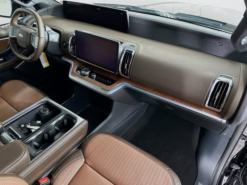 Ford Expedition King Ranch 2026