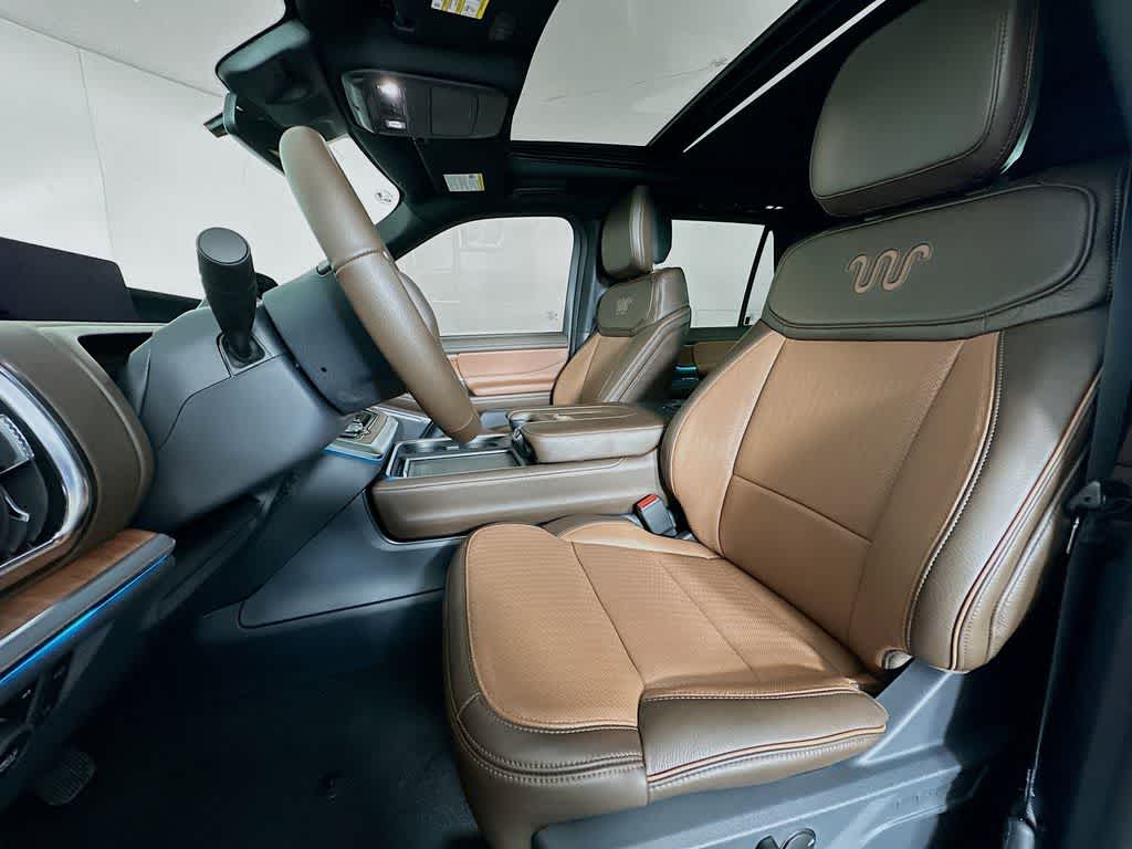 Ford Expedition King Ranch 2026