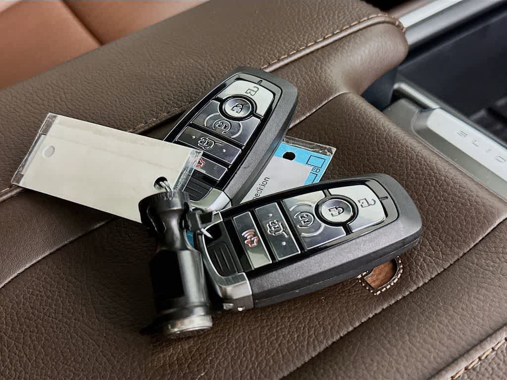 Ford Expedition King Ranch 2026