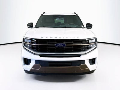 Ford Expedition King Ranch 2026